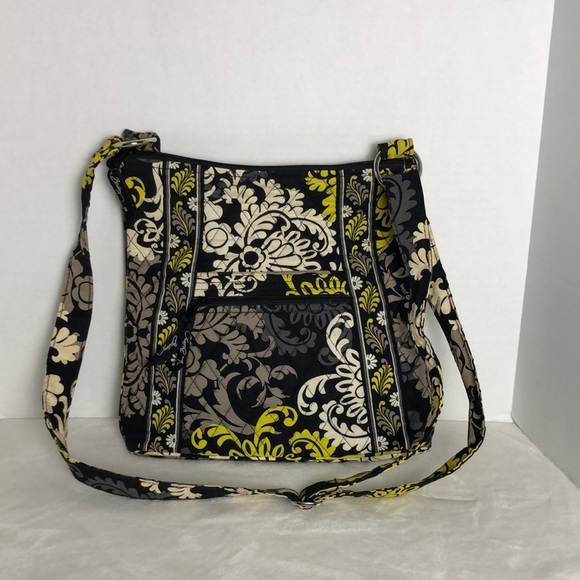 VERA BRADLEY Dogwood Floral Pattern Vintage Crossbody Purse Shoulder Bag - Picture 1 of 10